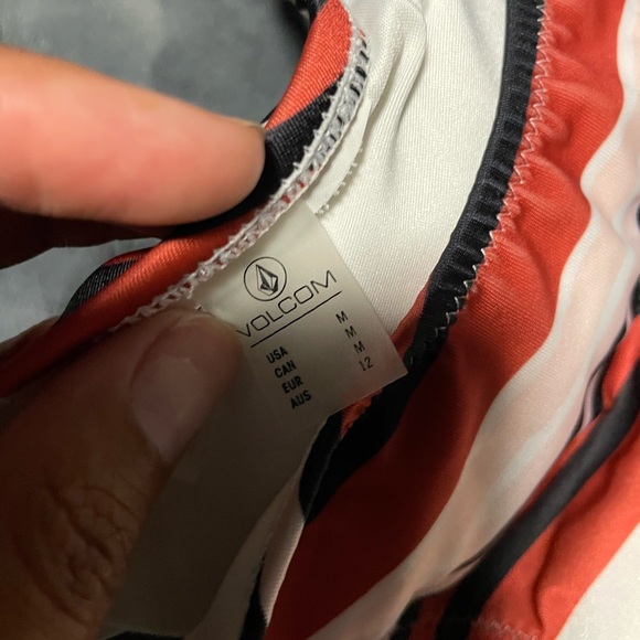 Bikini Set - Picture 3 of 3